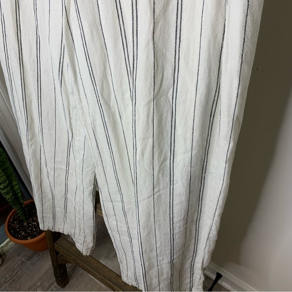 Time and Tru Striped Wide Leg Pants - Picture 5 of 8